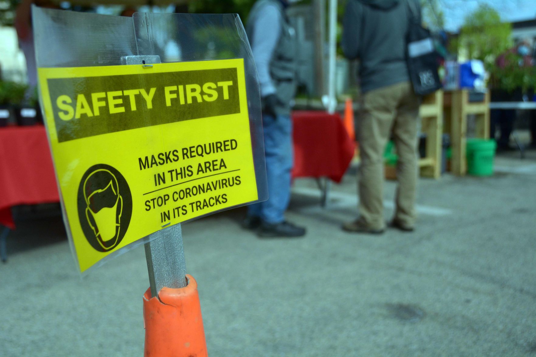Baraboo Farmer's Market adjusts for safety during COVID-19 pandemic